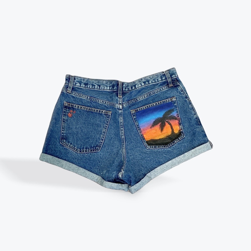 Abercrombie & Fitch Annie High Rise Denim Shorts Hand Painted Palm Sunset Size 8